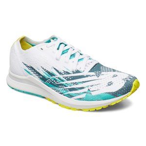 NWB NEW BALANCE WOMEN'S 1500V6 Runners